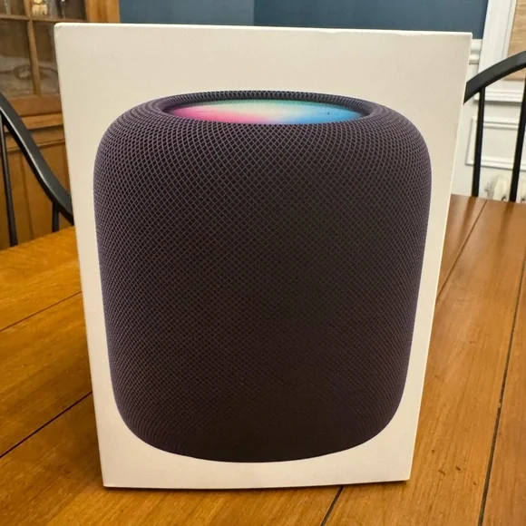 Apple HomePod in Dark Gray - Picture 1 of 3